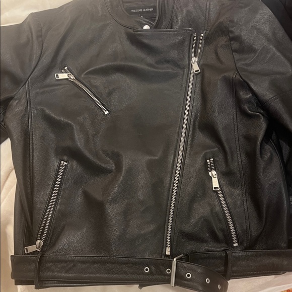 Wilsons Leather Women’s Black Motorcycle Jacket - Picture 13 of 16